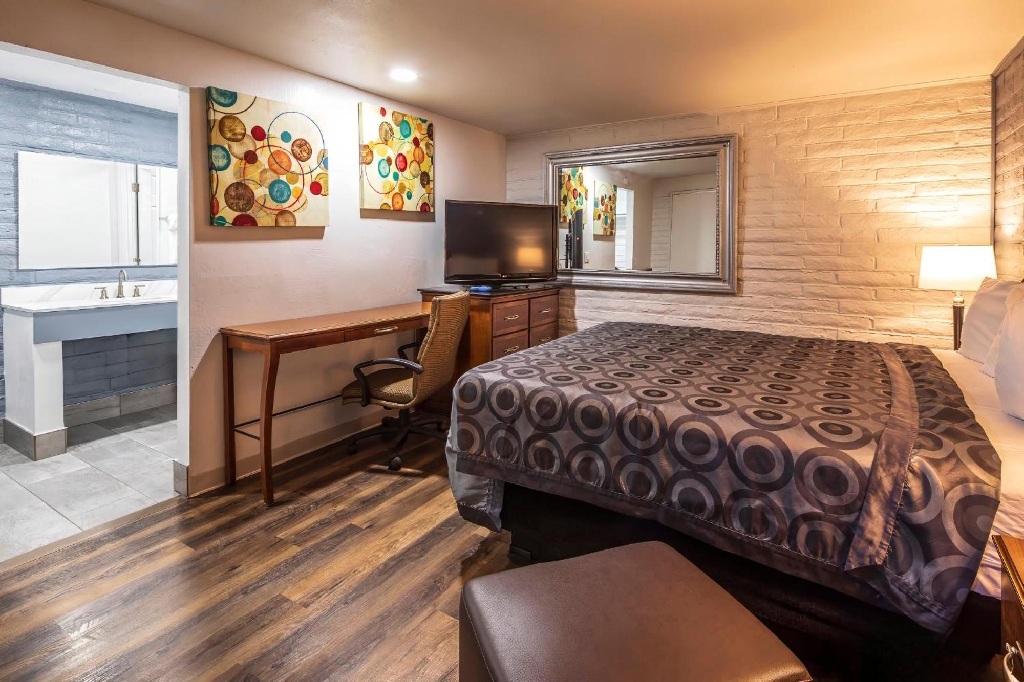 Hitching Post Studios Inn Санта-Крус Экстерьер фото
